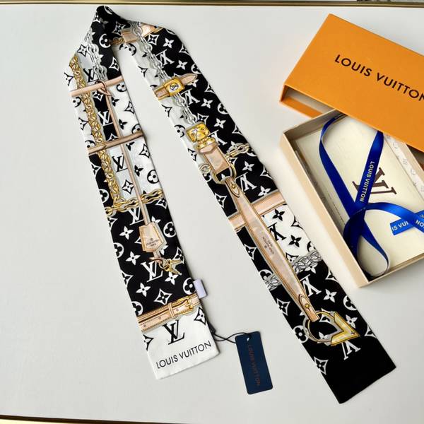 Louis Vuitton Scarf LVC00484